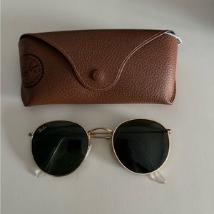 Ray Ban Round Metal Green Classic Sunglasses
